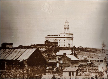 Храм мормонов в Наву