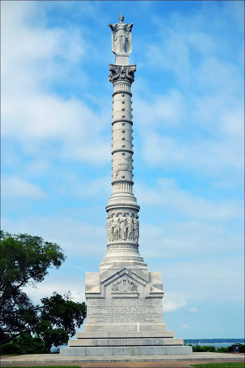 Монумент победы в Йорктауне